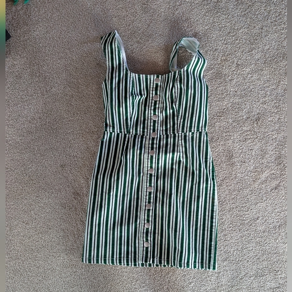 Women's size 4 Green Striped corduroy Button-Down Dress